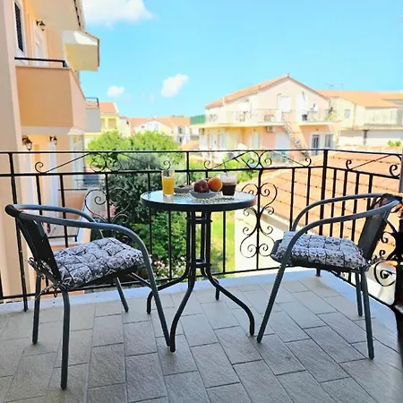 Gosia Apartment Gym Included Ликсури Экстерьер фото